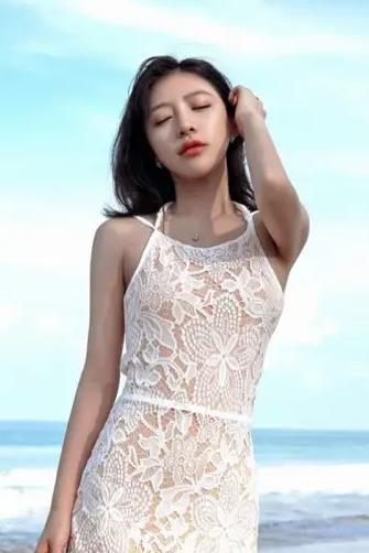 榴莲香蕉绿巨人向日葵下载无限看观影无限制?网友：完全没有!